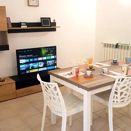Capital House- In Sabina Apartment *