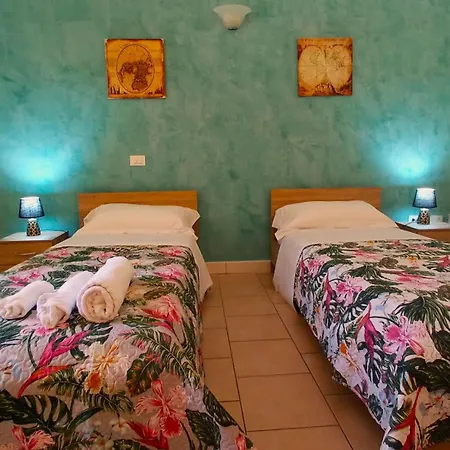 Capital House- In Sabina Apartment