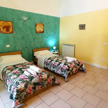 Capital House- In Sabina Apartment *